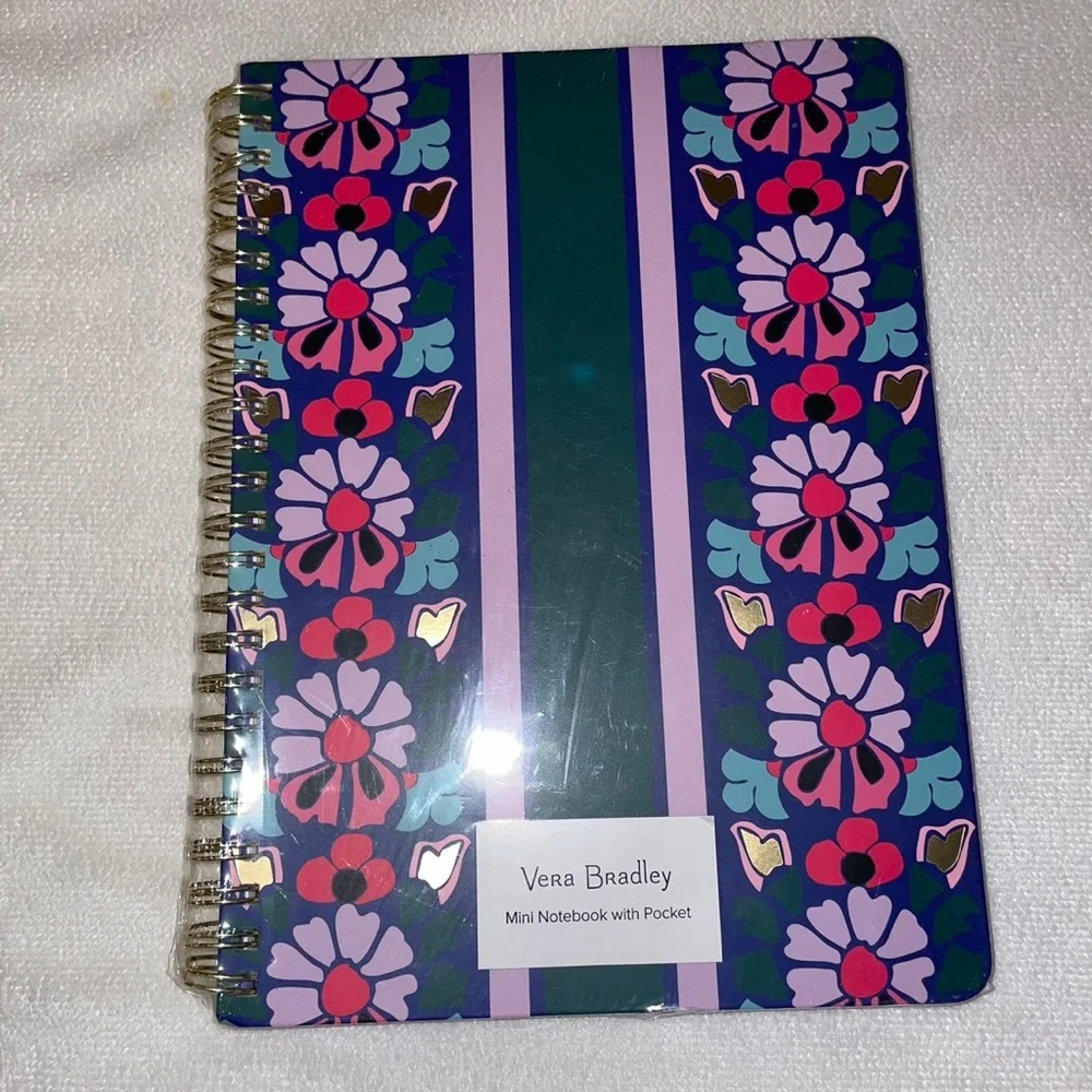 New! Vera Bradley Mini Notebook W/Pocket Romantic Paisley🌸160 page Spiral✨
